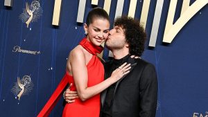 Timeline Asmara Selena Gomez & Benny Blanco